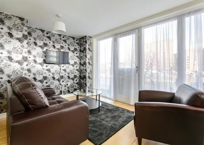 Royal Albert Dock Apartments